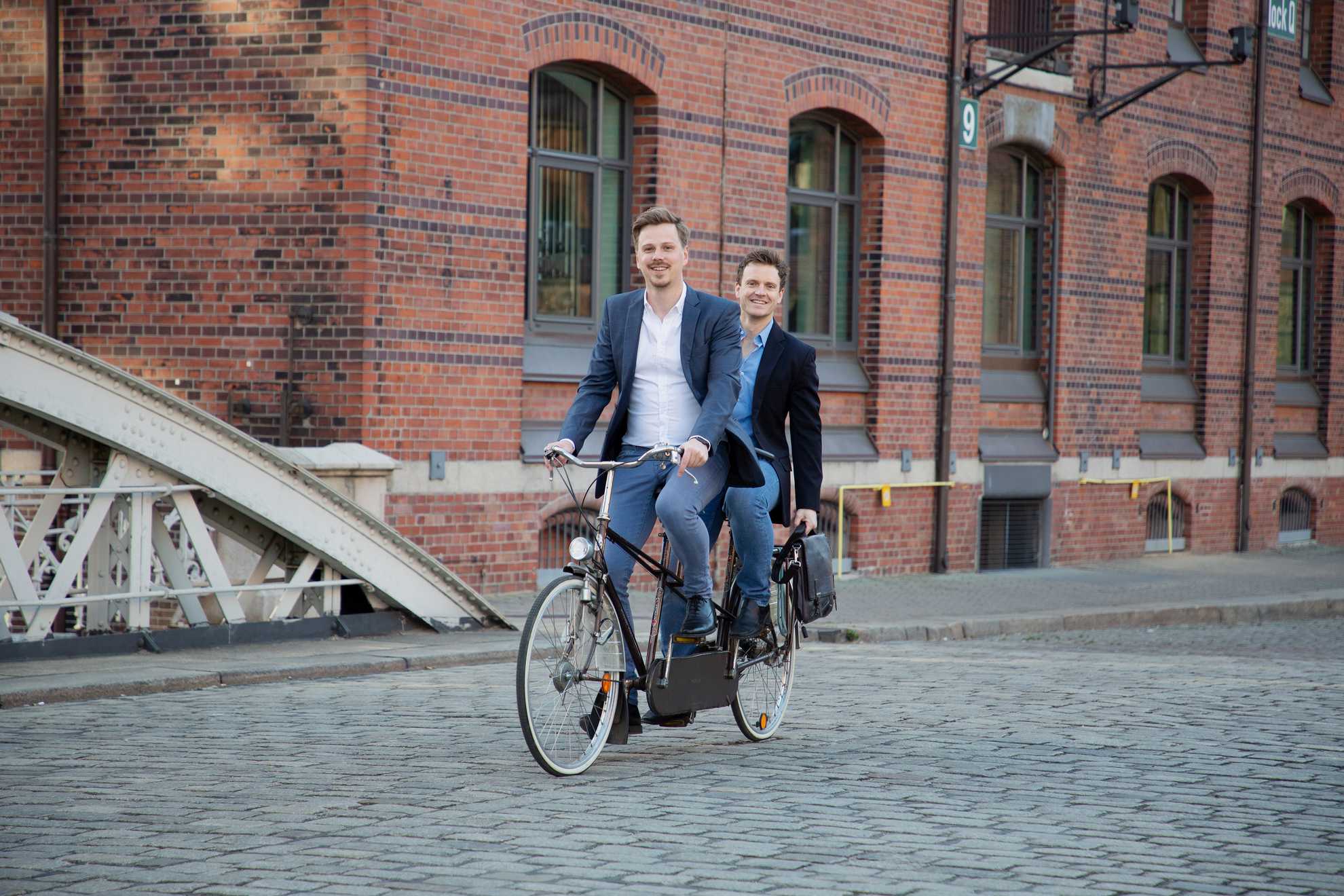 Team KOWI auf dem Weg zum Kunden